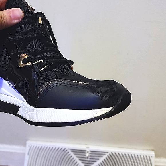 Michael Kors Shoes - Picture 10 of 11